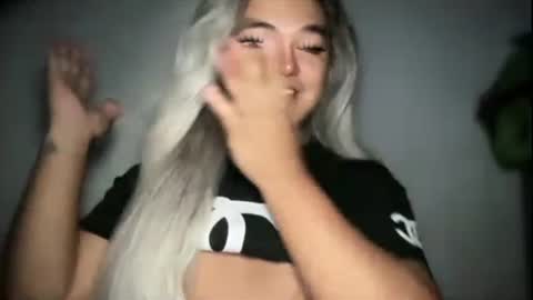 Anita  online show from February 2026 07:56:01 PM