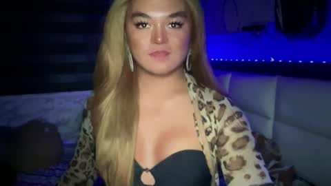 Anita  online show from April 2026 01:58:01 AM