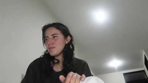 Snapshot of miss_ann_1 chatting on December 2025 01:44:01 AM miss_ann_1 online show from December 2025 01:44:01 AM