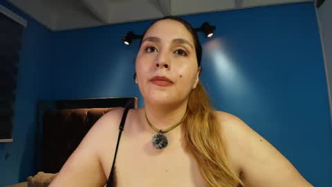 Anny online show from May 2026 04:30:01 AM