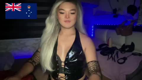 Snapshot of miss_antonette_xxx chatting on June 2026 08:08:01 PM Call me Miss Antonette online show from June 2026 08:08:01 PM