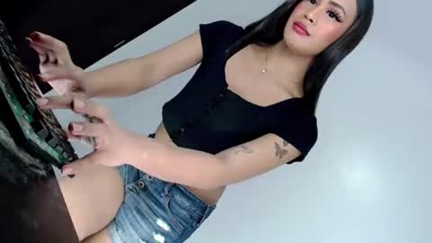 AZUMI online show from July 2026 05:48:02 PM