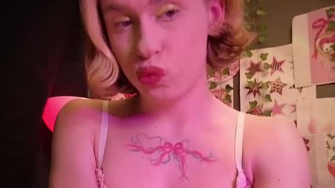 Anya online show from June 2026 08:23:01 PM