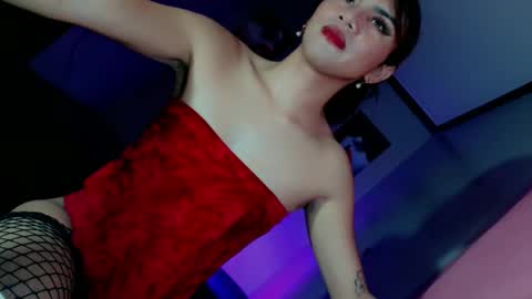 miss_bella69 online show from May 2026 05:48:01 AM
