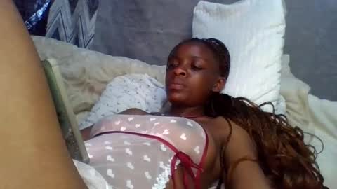 Snapshot of miss_belllo chatting on February 2025 09:08:02 AM miss_belllo online show from February 2025 09:08:02 AM