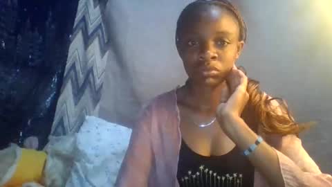 Snapshot of miss_belllo chatting on February 2025 04:37:01 AM miss_belllo online show from February 2025 04:37:01 AM