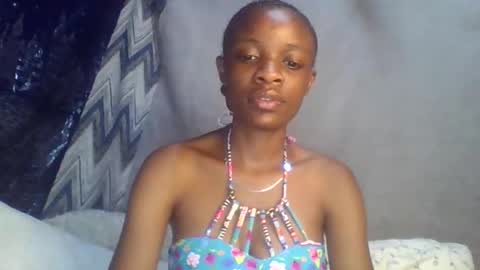 Snapshot of miss_belllo chatting on February 2025 06:02:02 AM miss_belllo online show from February 2025 06:02:02 AM