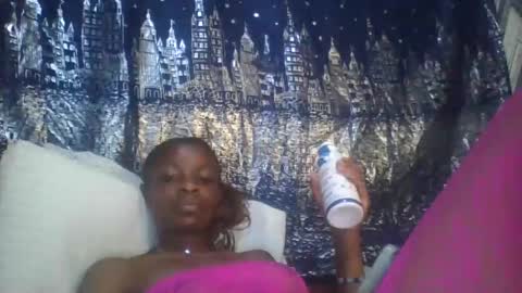 Snapshot of miss_belllo chatting on February 2025 10:08:02 AM miss_belllo online show from February 2025 10:08:02 AM