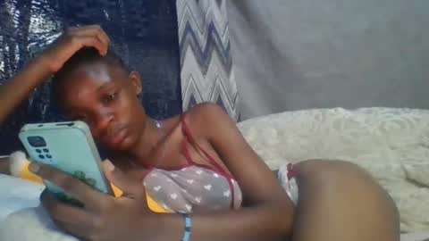 Snapshot of miss_belllo chatting on February 2025 03:05:01 PM miss_belllo online show from February 2025 03:05:01 PM