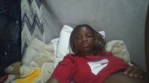 Snapshot of miss_belllo chatting on February 2025 06:43:01 AM miss_belllo online show from February 2025 06:43:01 AM