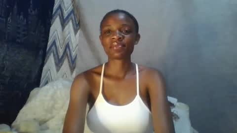 Snapshot of miss_belllo chatting on February 2025 07:12:01 AM miss_belllo online show from February 2025 07:12:01 AM