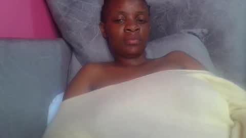 Snapshot of miss_belllo chatting on September 2025 03:19:01 AM miss_belllo online show from September 2025 03:19:01 AM