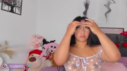 Snapshot of miss_brunette_ chatting on February 2025 05:46:01 AM lucy 3 online show from February 2025 05:46:01 AM