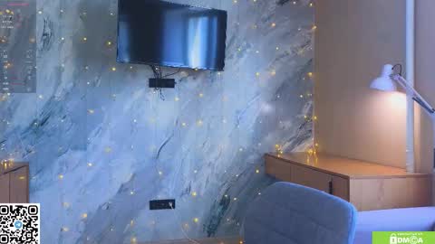 Sandy online show from March 2026 05:41:01 AM