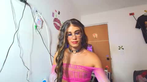 miss_channellx online show from May 2026 05:48:01 AM