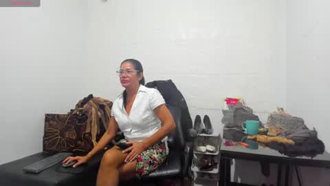 Clare PocaHose online show from July 2026 11:35:01 AM