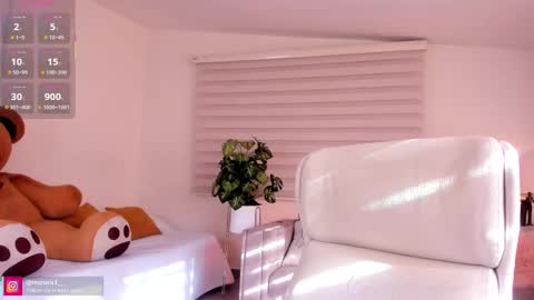 CANDELA CASTRO  online show from December 2025 12:32:01 PM