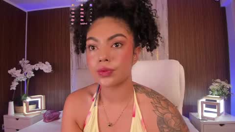 CANDELA CASTRO  online show from June 2026 11:37:02 AM