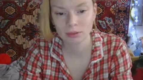 Elis online show from November 2025 06:23:01 AM