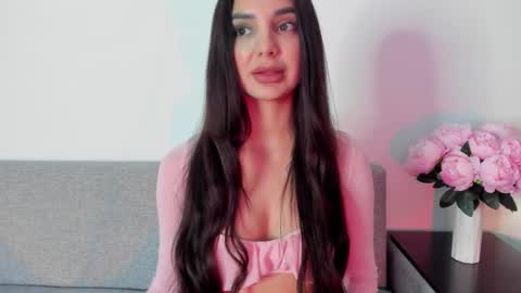 Snapshot of miss_emilyy chatting on September 2025 01:39:01 AM Emily online show from September 2025 01:39:01 AM