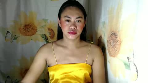 Snapshot of miss_eva2025 chatting on April 2026 05:49:02 AM Eva online show from April 2026 05:49:02 AM