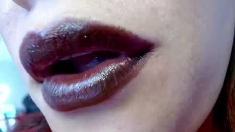 Miss Evoleth online show from December 2024 01:28:02 PM