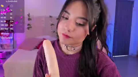 Snapshot of miss_ginebra_1 chatting on March 2025 09:59:02 PM insta online show from March 2025 09:59:02 PM