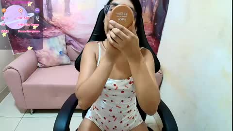 miss_helensexy online show from June 2026 11:35:01 AM