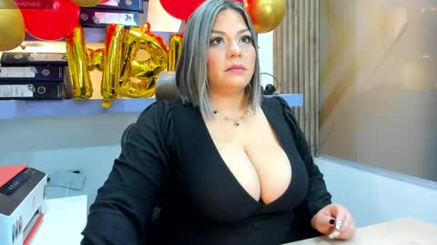 miss_horney online show from April 2026 12:36:02 PM