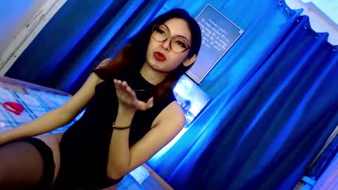 miss_hornydoll online show from February 2025 03:20:01 PM