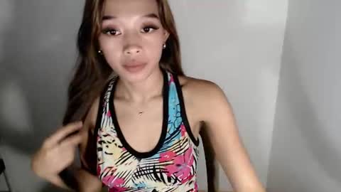 Snapshot of miss_j222 chatting on June 2026 08:50:01 AM miss_j222 online show from June 2026 08:50:01 AM