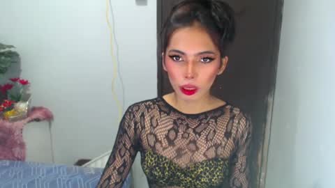 julie online show from June 2026 09:23:01 AM