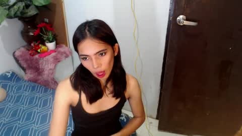 julie online show from June 2026 03:12:02 PM