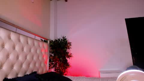 miss_khalifadoll online show from June 2026 03:31:01 AM
