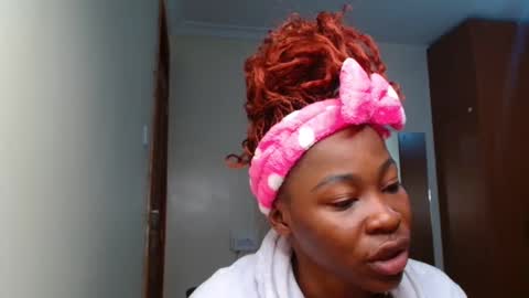 Snapshot of miss_kiarrafit chatting on December 2024 07:50:02 AM Miss Kiarrafit online show from December 2024 07:50:02 AM