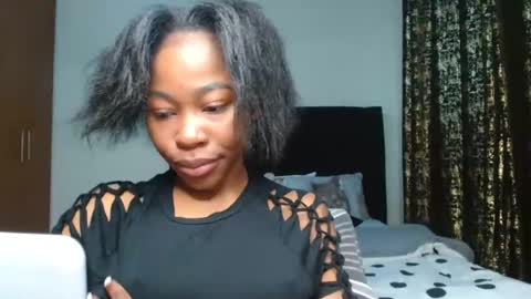 Snapshot of miss_kiarrafit chatting on January 2025 03:24:01 PM Miss Kiarrafit online show from January 2025 03:24:01 PM
