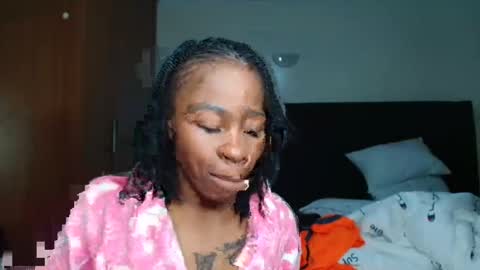 Snapshot of miss_kiarrafit chatting on March 2025 07:06:01 PM Miss Kiarrafit online show from March 2025 07:06:01 PM