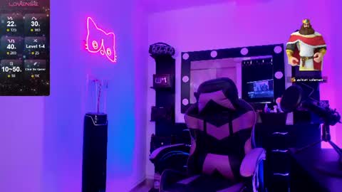 Miss Kittyn online show from July 2026 06:32:01 PM