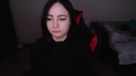 miss_laralynne online show from October 2025 03:46:02 PM