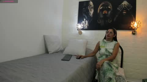 lucero online show from January 2025 05:34:01 AM