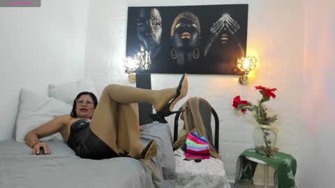 lucero online show from January 2025 12:18:01 AM