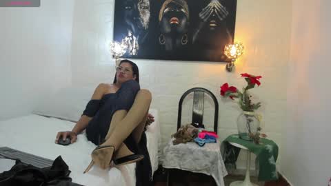 lucero online show from January 2025 04:52:02 AM