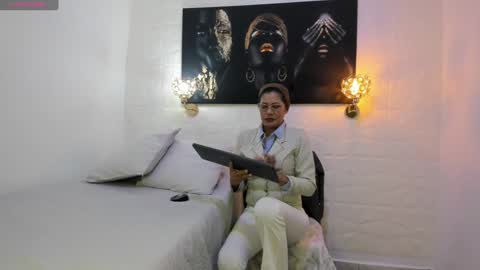 lucero online show from January 2025 12:20:01 AM