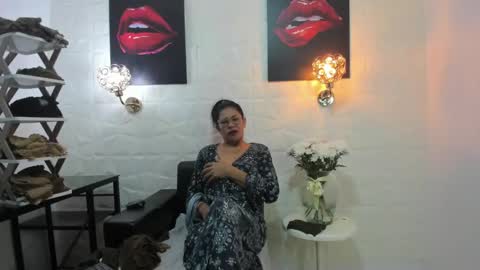 lucero online show from March 2025 02:15:02 AM