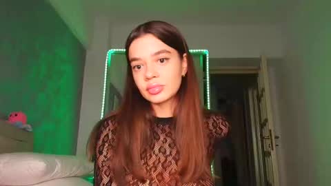 miss_medyson online show from September 2025 08:36:02 AM