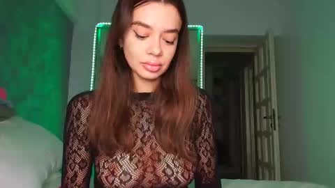 miss_medyson online show from September 2025 07:32:01 AM