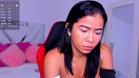   online show from February 2025 01:42:02 PM