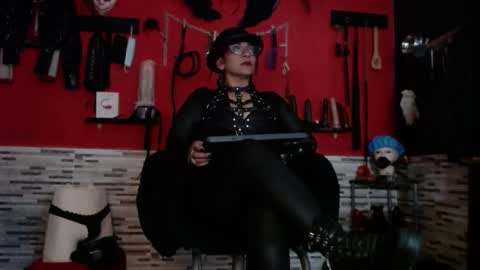 Mistress Miranda online show from November 2025 03:17:01 AM