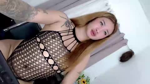 miss_mitchxx online show from May 2026 07:26:01 AM