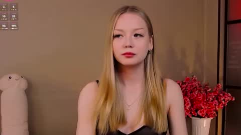 Nicole online show from June 2026 10:55:01 PM
